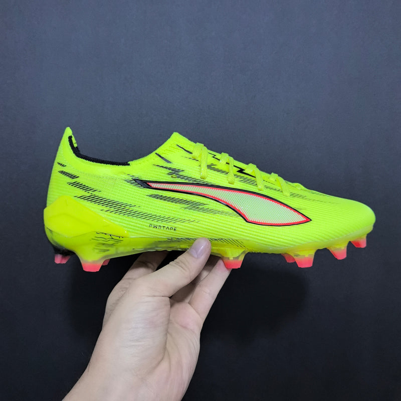 Chuteira de Campo FUTURE 8 ULTIMATE