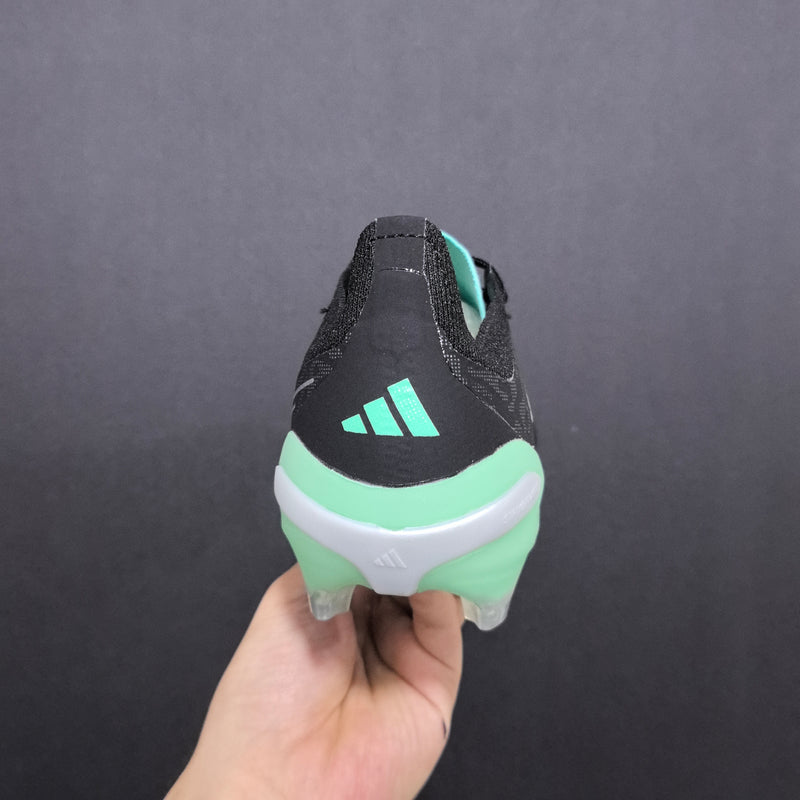 Chuteira Adidas Predator Elite + FG