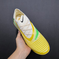 Chuteira Society Nike Phantom GX 6 Elite TF