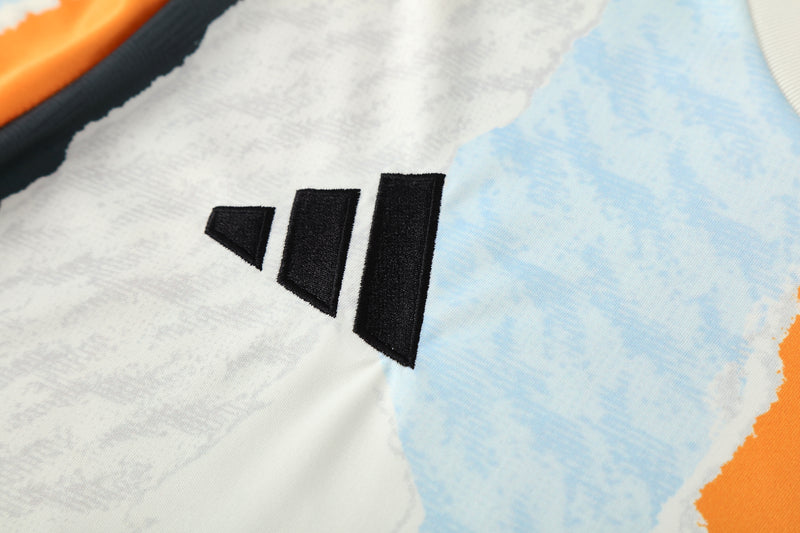 Kit Oficial do Real Madrid 25/26 - Treino