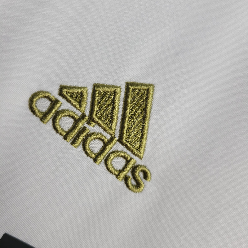 Camisa Retrô do Real Madrid 2011/2012
