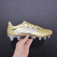 Chuteira Adidas Copa dourada