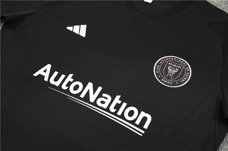 Kit Oficial do Inter de Miami 23/24 - Treino