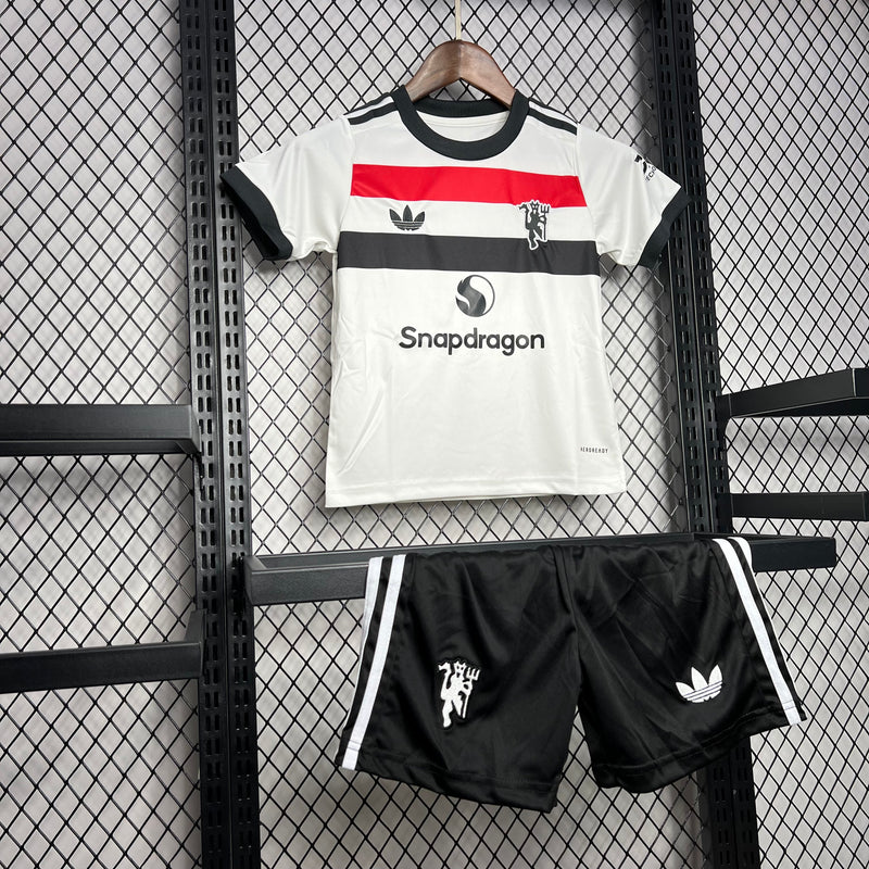 Conjunto Infantil Oficial do Manchester United 24/25 - Kids