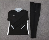Conjunto Oficial Nike Basic 2025