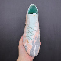Chuteira Nike Gripknit Phantom GX2 Elite Campo
