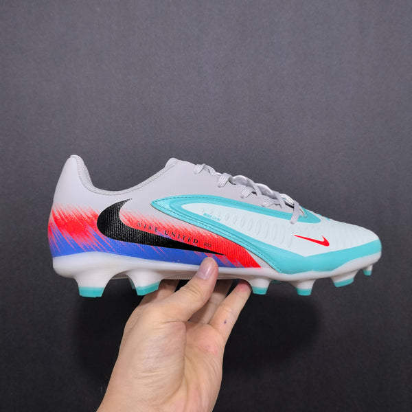 Chuteiras Nike Phantom 6 Low Academy FG/MG