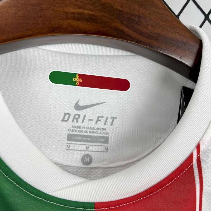 Camisa Retrô de Portugal 2010 - Versão Retrô