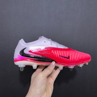 Chuteira Nike Phantom United Trava Mista