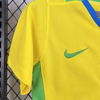 Camisa Feminina Oficial do Brasil 25/26 - Baby Look