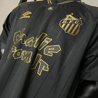 Camisa Santos x Charlie Brown Jr. 24/25 - Jogador