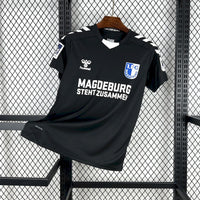 Camisa Oficial FC Magdeburg 25/26 - Versão Torcedor