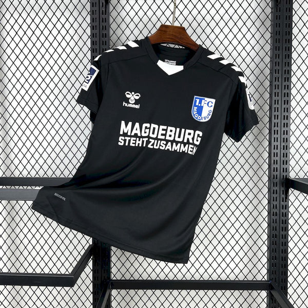 Camisa Oficial FC Magdeburg 25/26 - Versão Torcedor