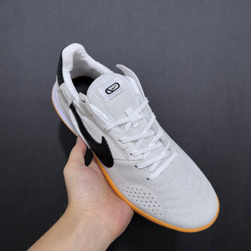 Tênis Futsal Nike Street Gato IC