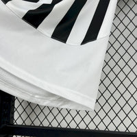 Camisa Retrô da Juventus 2002/2003 - Versão Retrô