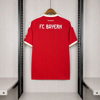 Camisa Oficial do Bayern de Munique l 26/27 - Torcedor