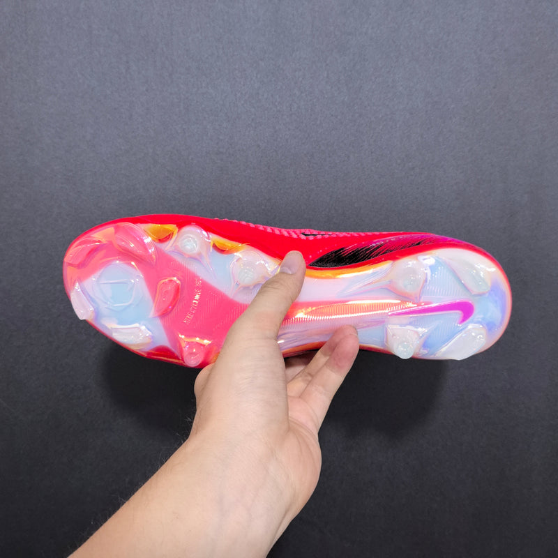 Chuteira Nike Phantom United 002 Campo