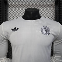 Camisa Oficial da Alemanha 25/26 - Manga Longa