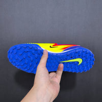 Chuteira Society Nike Phantom 6