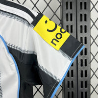 Conjunto Infantil Oficial do Newcastle 25/26 - Kids