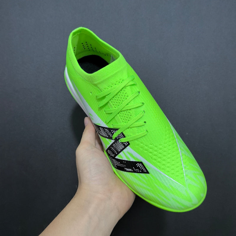 Chuteira Society New Balance Furon V8