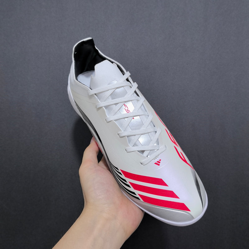 Chuteira F50 Messi League Society
