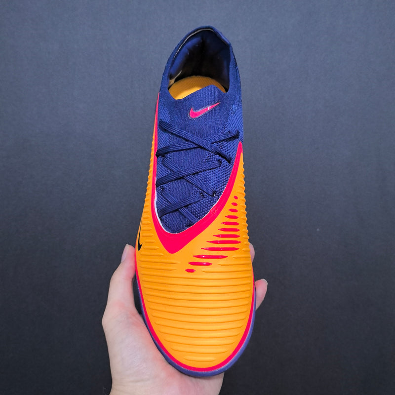 Chuteira Society Nike Phantom 6 Low Pro