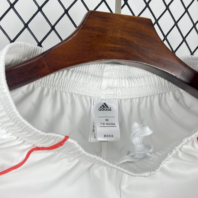 Short Oficial do Bayern de Munique 25/26
