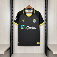 Camisa Málaga x IlloJuan 25/26 "Retrô" Especial - Torcedor