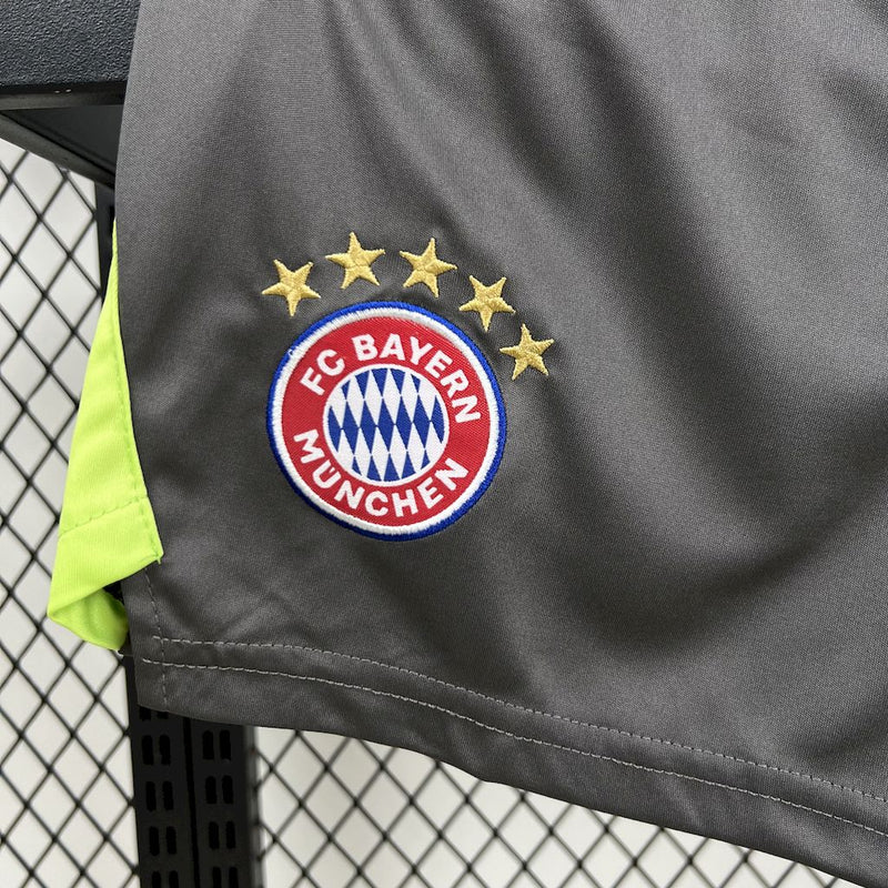 Conjunto Infantil Oficial do Bayern de Munique 25/26 - Goleiro
