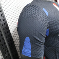 Camisa Oficial do Manchester United 25/26 Versão Jogador - Pré Jogo