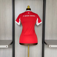 Camisa Feminina Oficial do Bayern de Munique 25/26 - Baby Look
