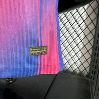 Camisa Oficial do Barcelona 25/26 Versão Jogador - Travis Scott