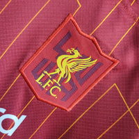 Conjunto Infantil Oficial do Liverpool 24/25 - Kids