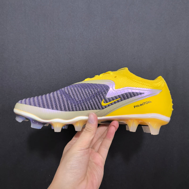 Chuteira Campo NIKE Phantom 6 Elite FG