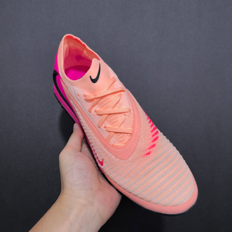 Chuteira Nike Phantom React GX II Pro Society