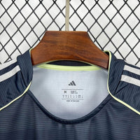 Camisa Oficial do Real Madrid 25/26 - Manga Longa