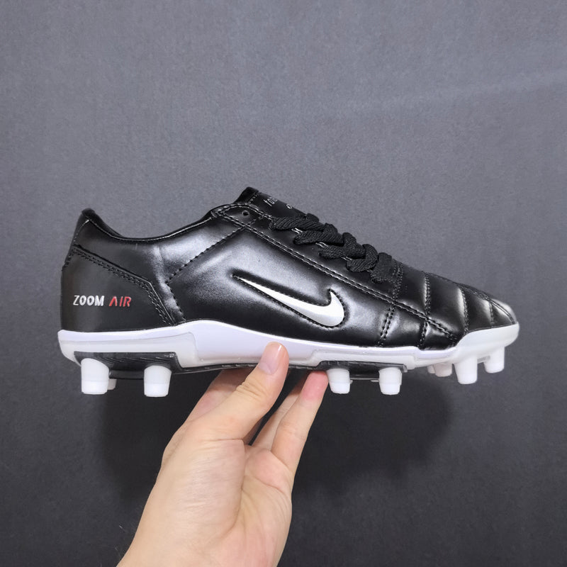 Chuteira Nike Total 90 Campo