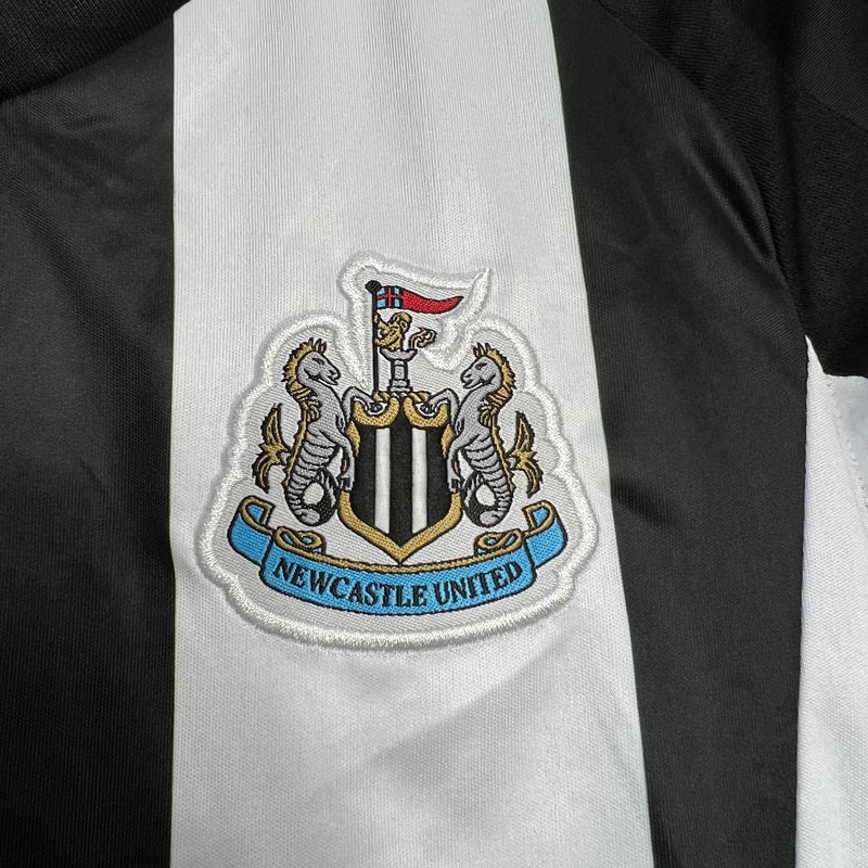 Conjunto Infantil Oficial do Newcastle 24/25 - Kids