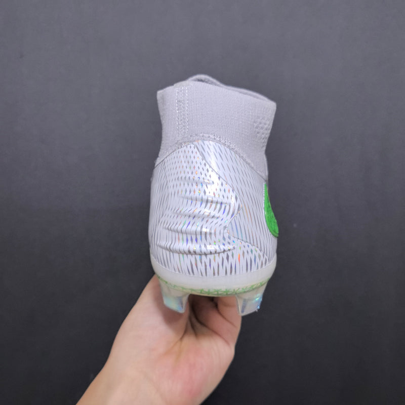 CHUTEIRA NIKE PHANTOM 6 HIGH ELITE CAMPO