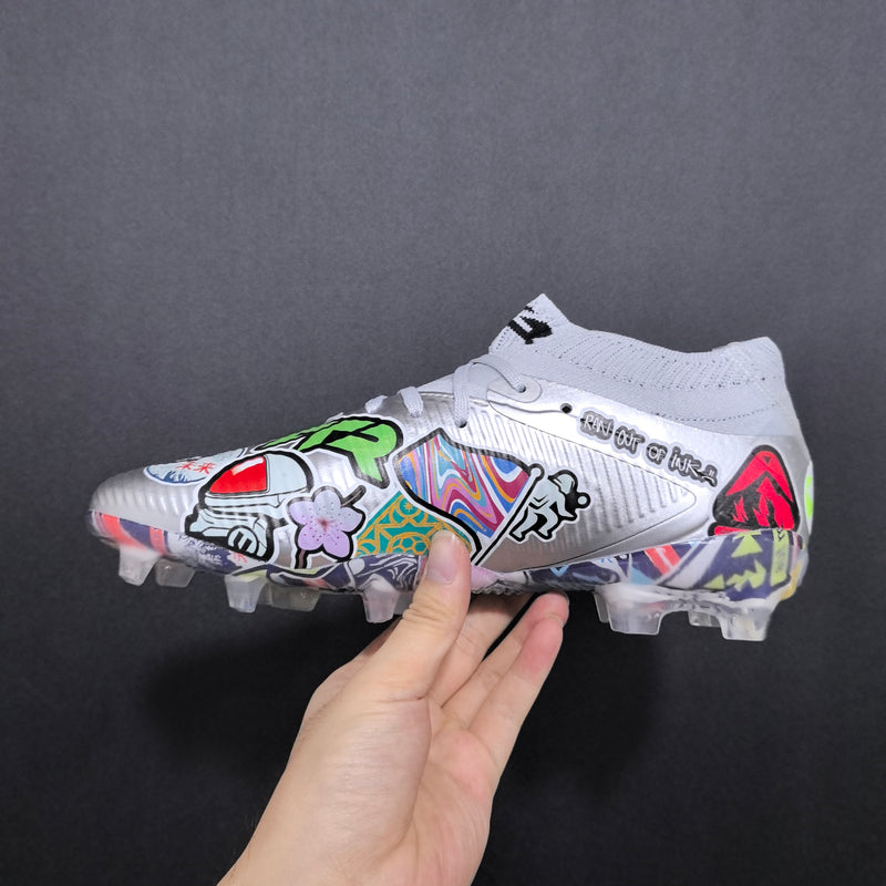 Chuteira PUMA X Unisport Future 8 Ultimate FG Stickerbomb