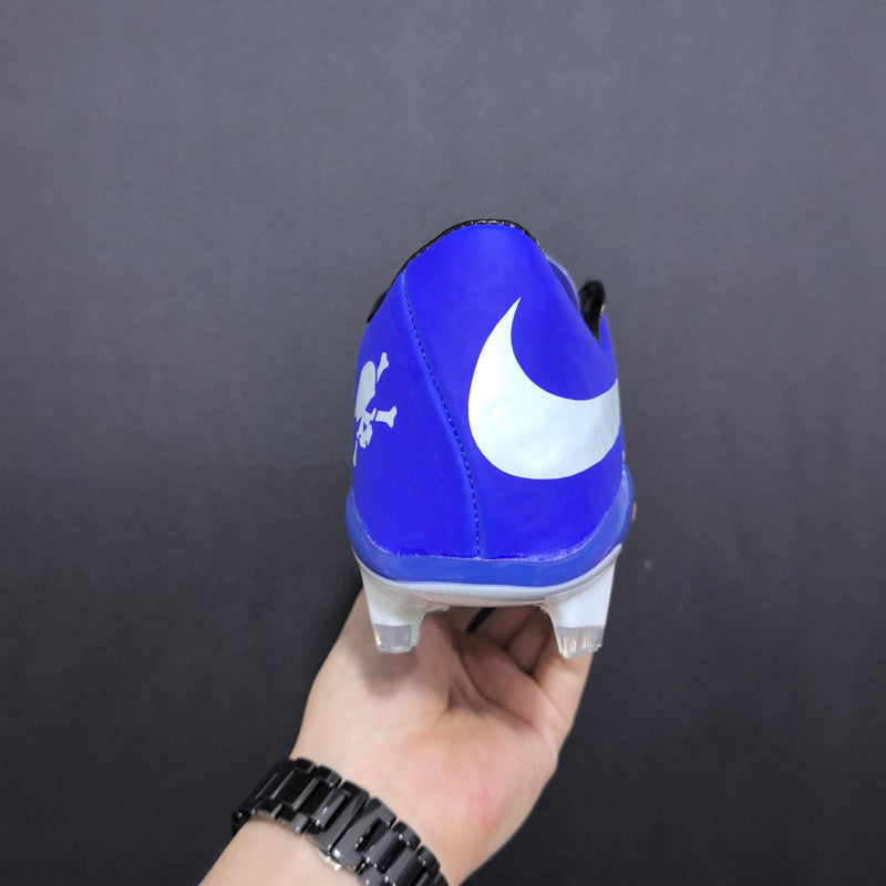 Chuteira Nike Hypervenom Phantom FG