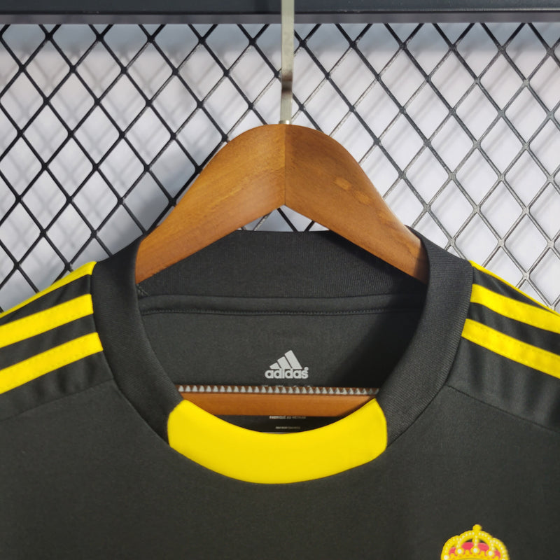 Camisa Retrô do Real Madrid 2011/2012 - Goleiro