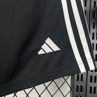 Short Oficial do Newcastle 25/26
