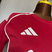 Camisa Feminina Oficial do Liverpool 25/26 - Baby Look