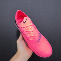 Chuteira Nike Phantom React GX II Pro Society