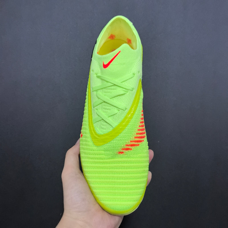 Chuteira Nike Phantom 6 Low Elite