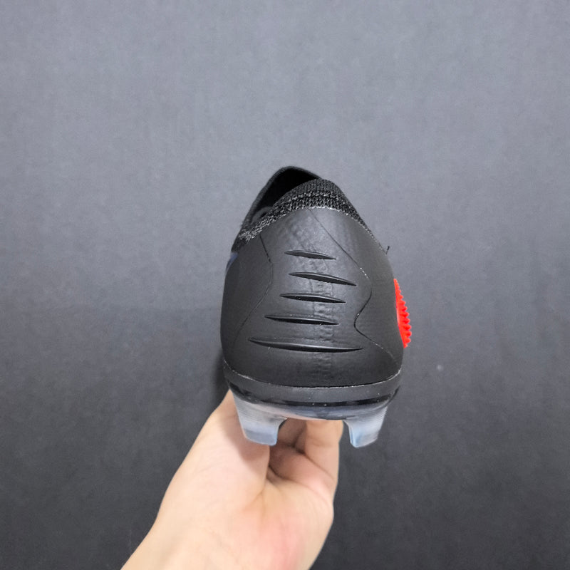 Chuteira Campo NIKE Phantom 6 Elite FG