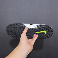 Chuteira Nike Phantom 6 Society