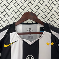 Camisa Retrô da Juventus 2004/2005